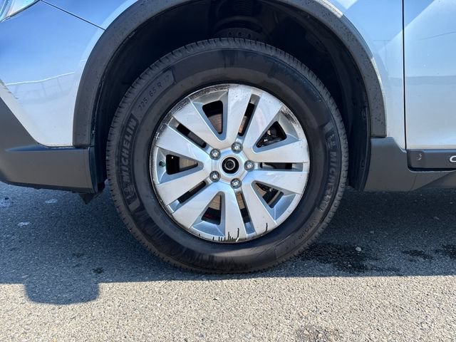 Used 2019 Subaru Outback 2.5i Premium AWD/4WD image 29