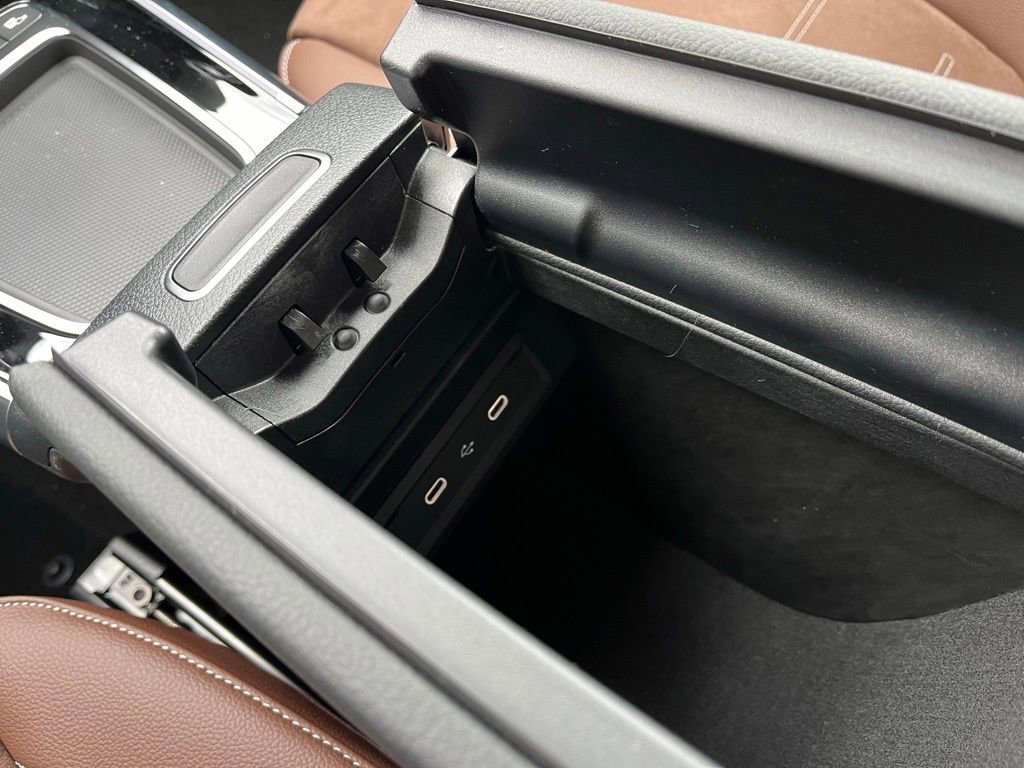 Certified 2025 Mercedes-Benz GLA 250 4MATIC image 41