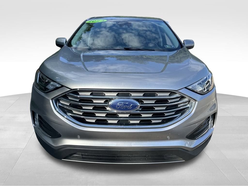 Used 2024 Ford Edge Titanium image 11