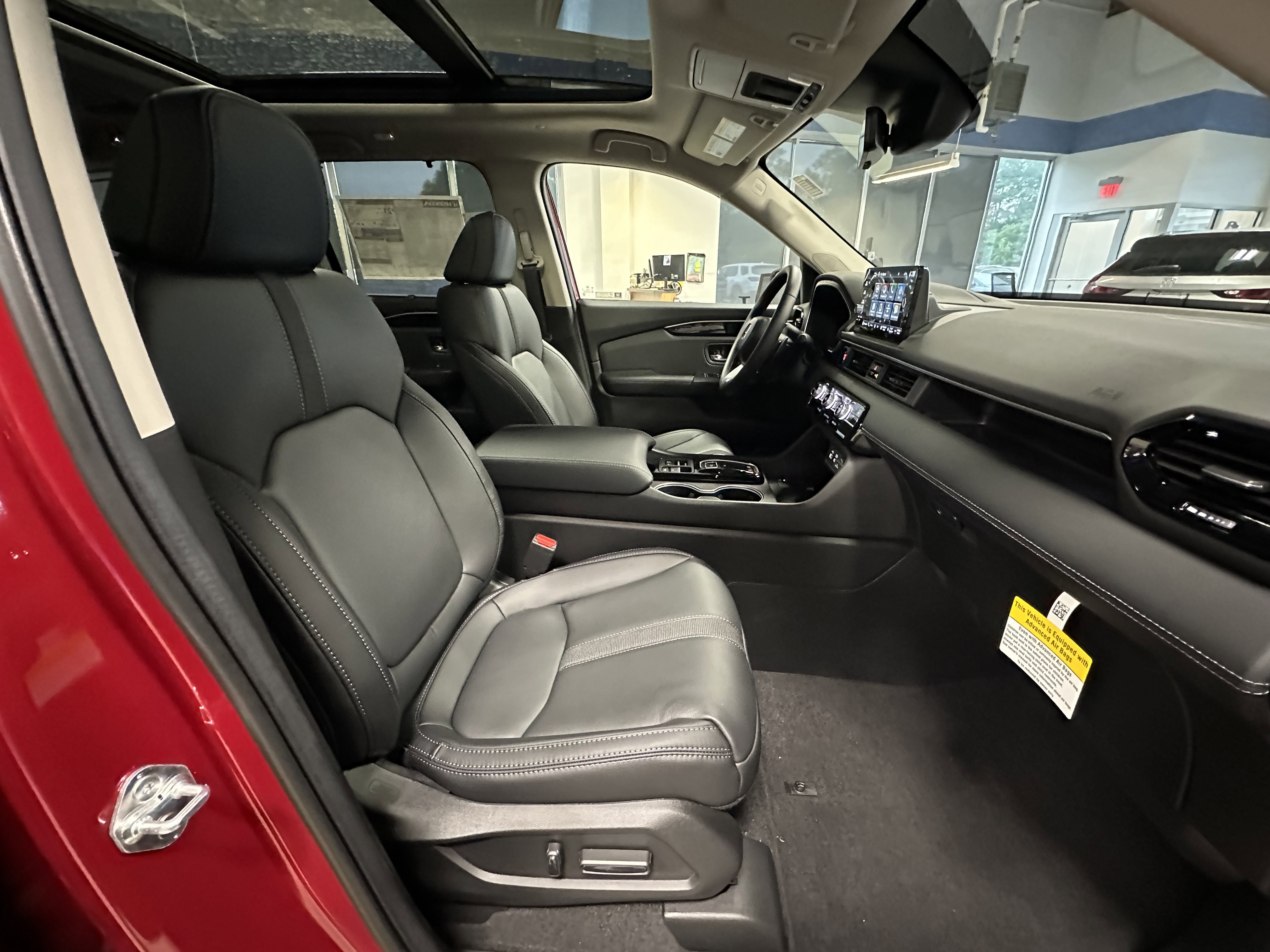 New 2025 Honda Pilot Touring image 25
