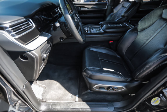 Used 2022 Jeep Wagoneer Series III w/ Premium Group I AWD/4WD image 65