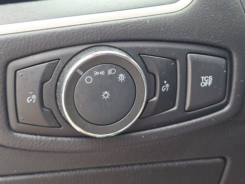 Used 2024 Ford Edge SEL AWD/4WD image 26