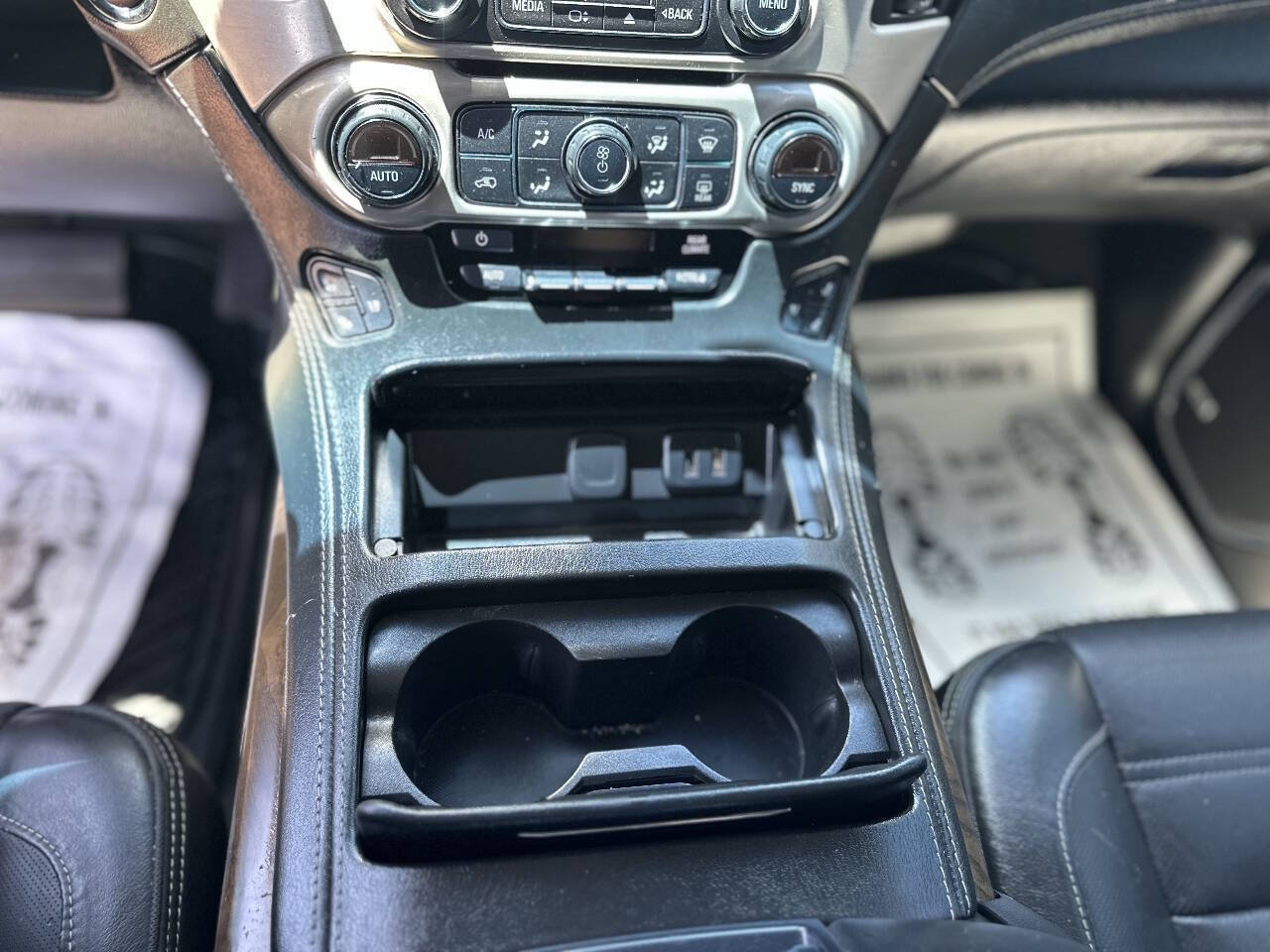 Used 2019 GMC Yukon XL Denali RWD image 20