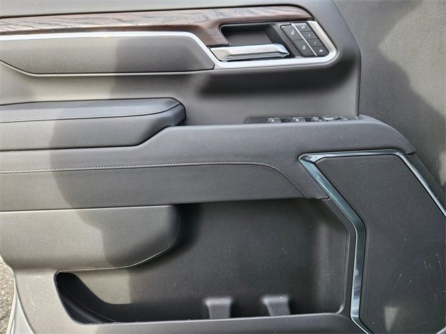 New 2026 GMC Sierra 2500 SLT image 15