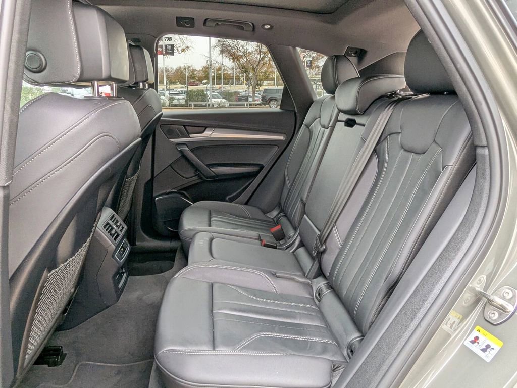 Used 2025 Audi Q5 2.0T Premium image 27