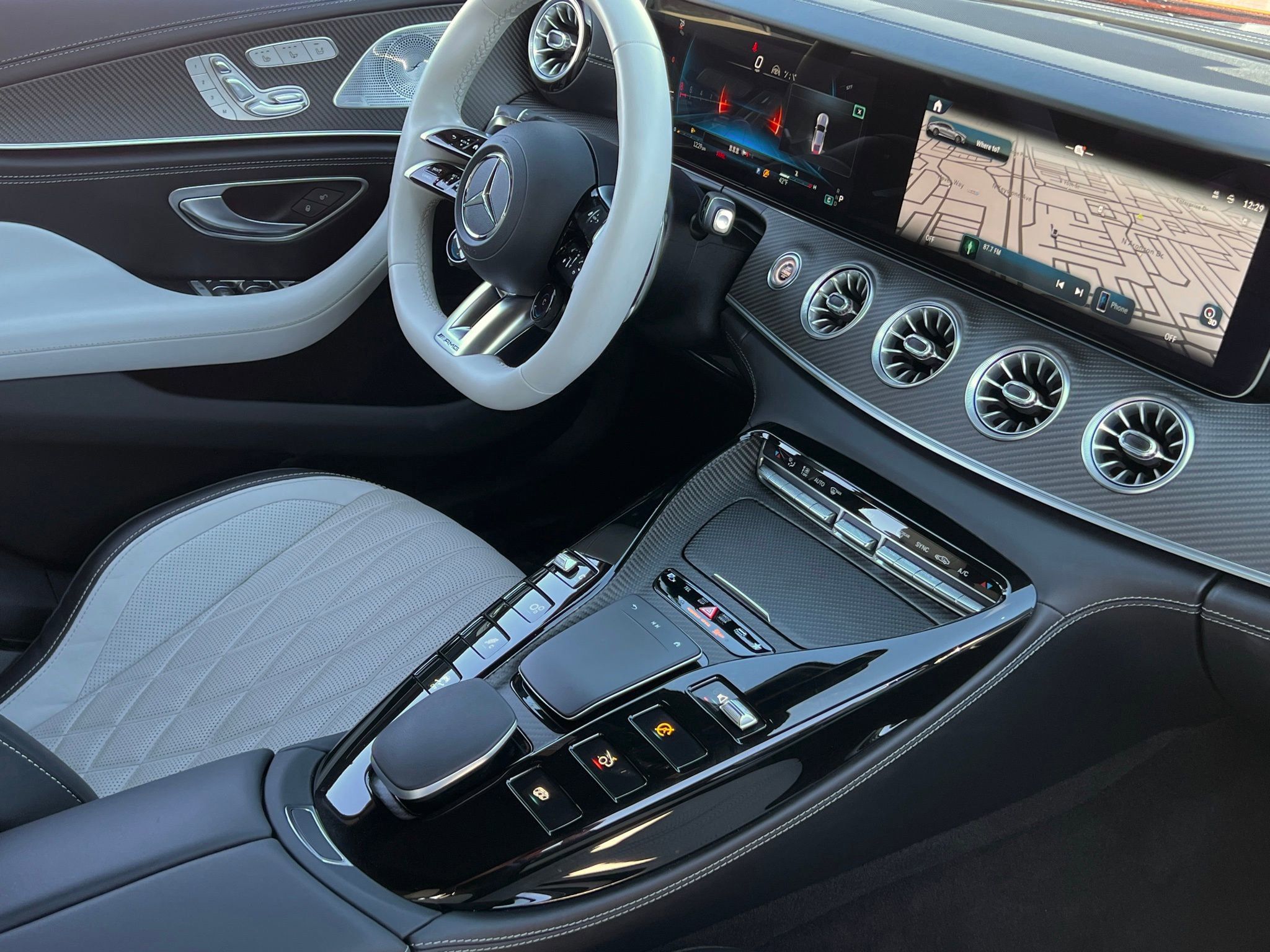 Used 2024 Mercedes-Benz AMG GT 63 image 18