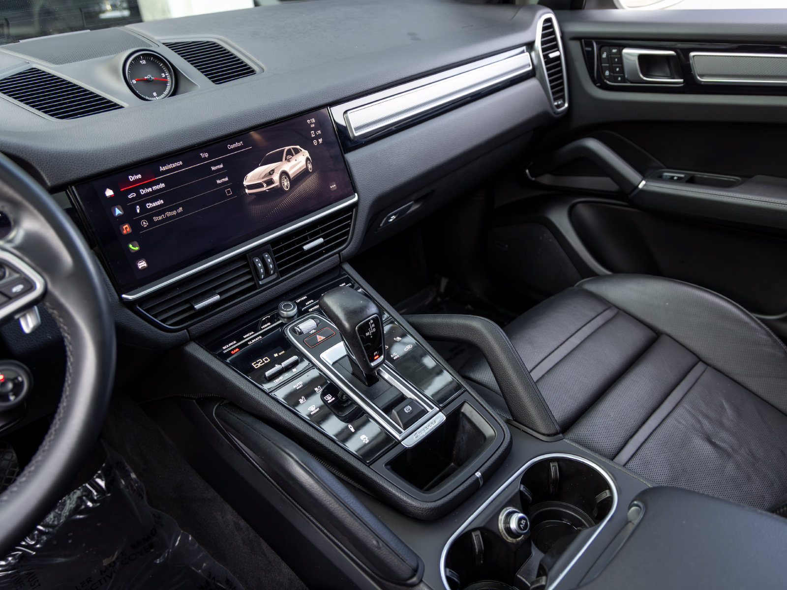Certified 2022 Porsche Cayenne Platinum Edition AWD/4WD image 50