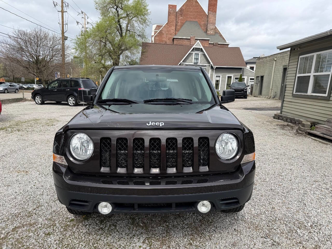 Used 2014 Jeep Patriot Latitude AWD/4WD image 8
