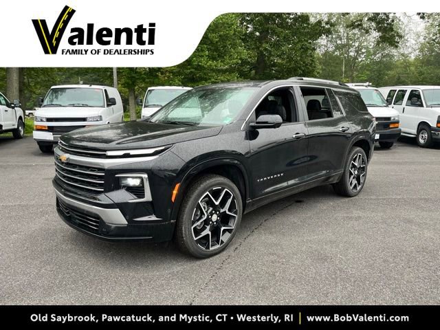 Used 2024 Chevrolet Traverse RS image 1