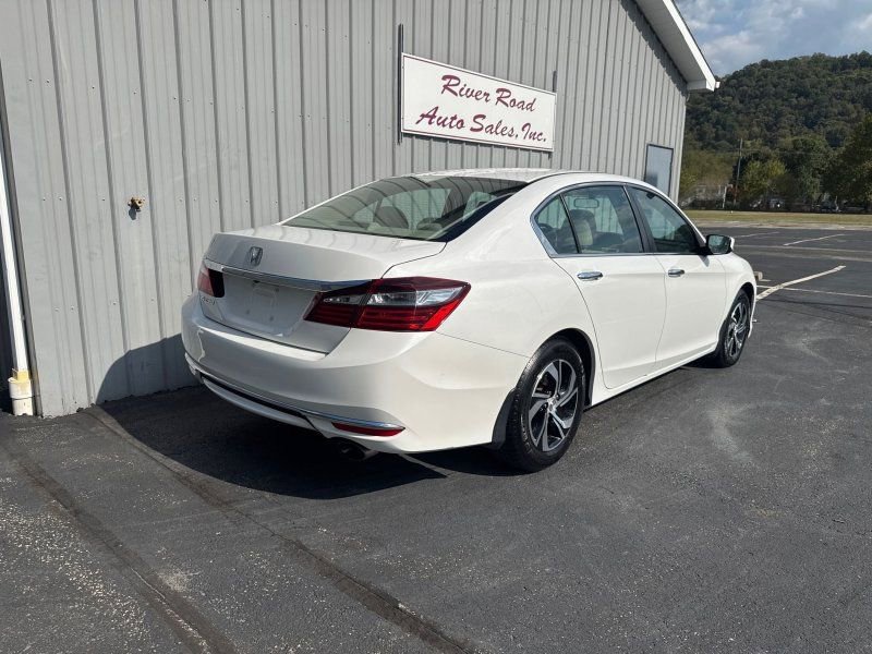Used 2016 Honda Accord LX image 6