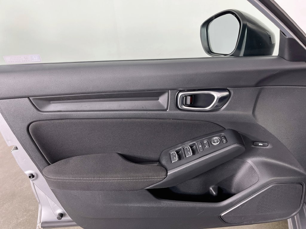 Used 2023 Honda Civic Sport image 19