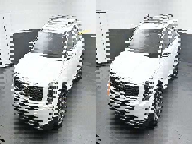 Used 2020 Kia Telluride S w/ S 8 Passenger Seating Package image 23