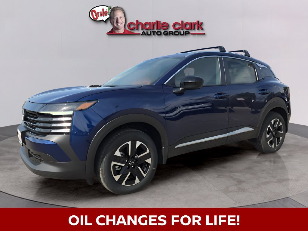 New 2026 Nissan Kicks SV w/ Cold Weather Package