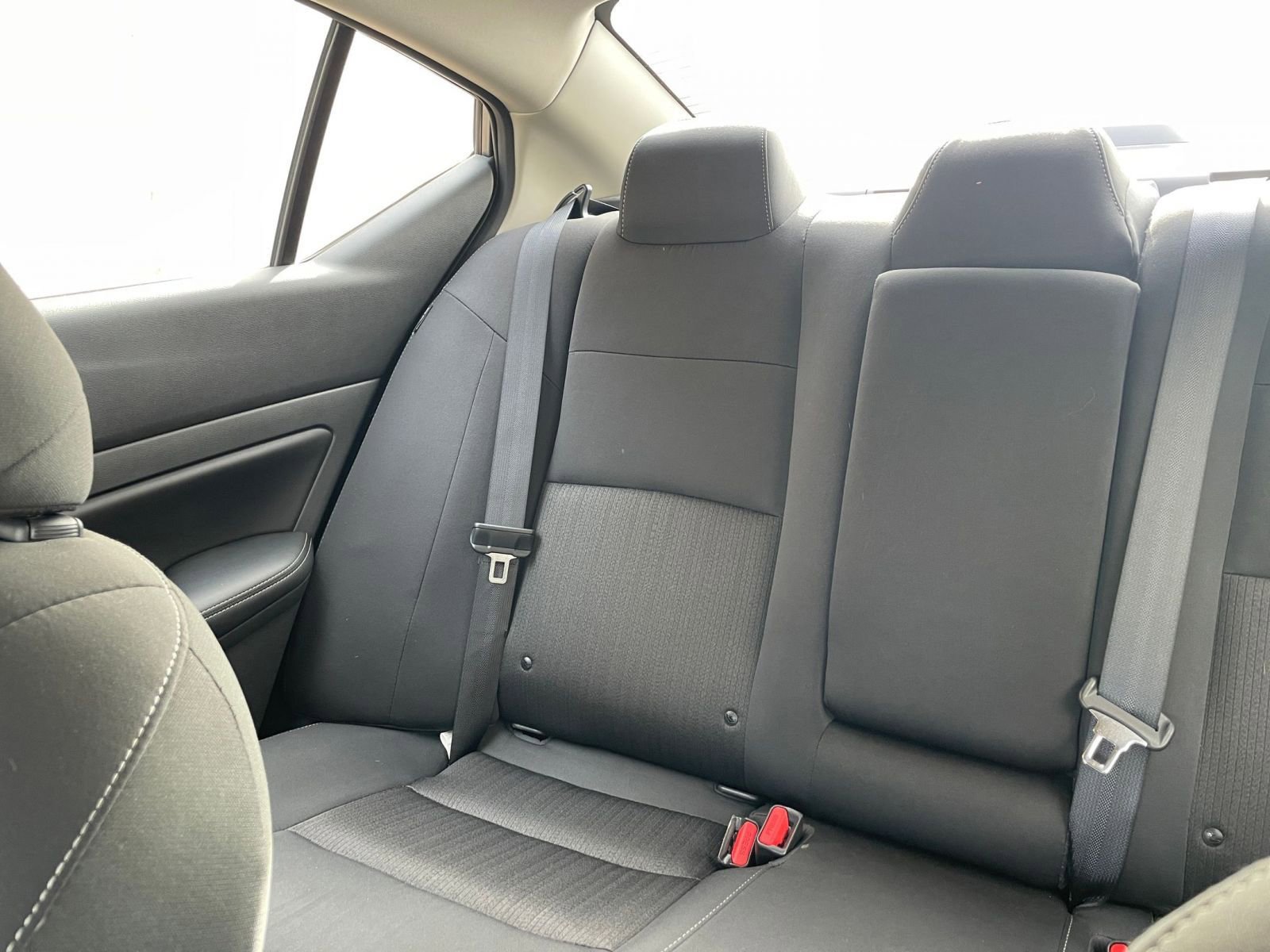 Used 2025 Nissan Altima 2.5 SV image 38