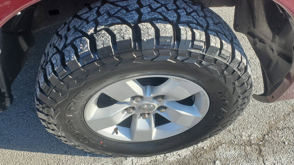 Used 2019 RAM 1500 Express image 3