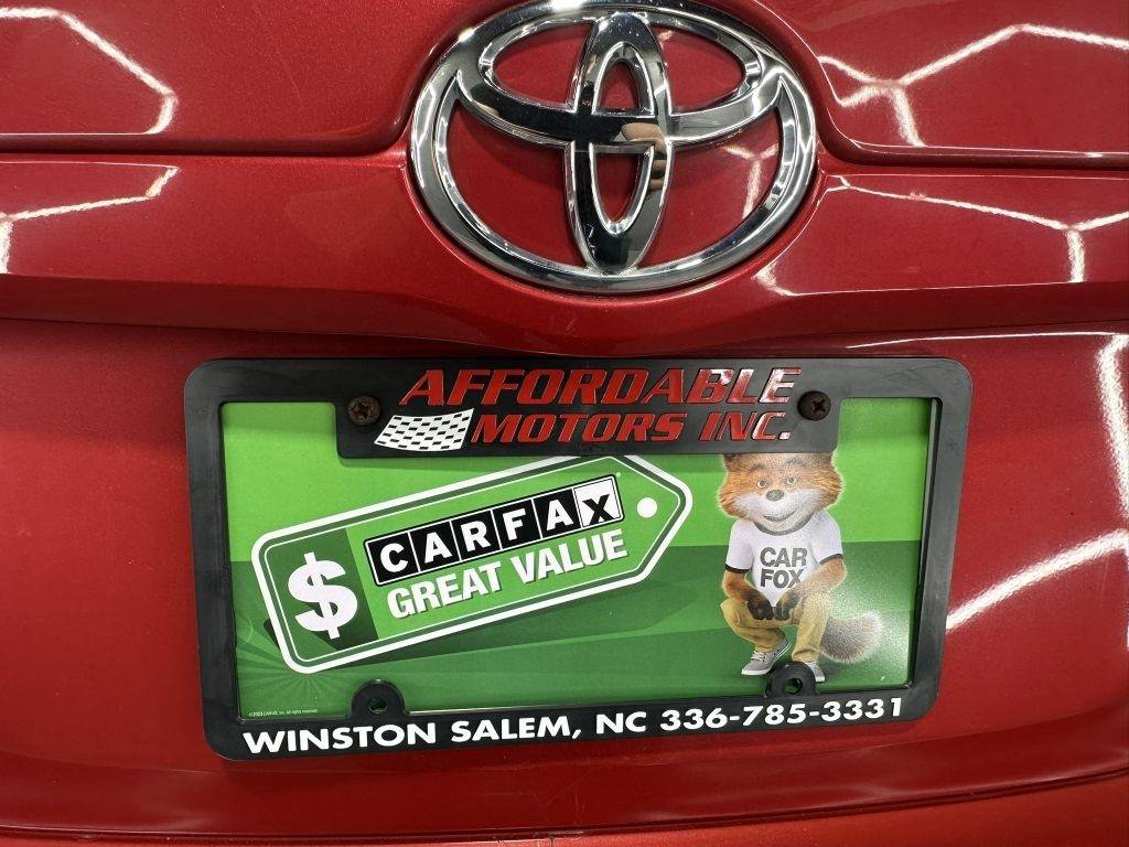 Used 2009 Toyota Camry LE image 26