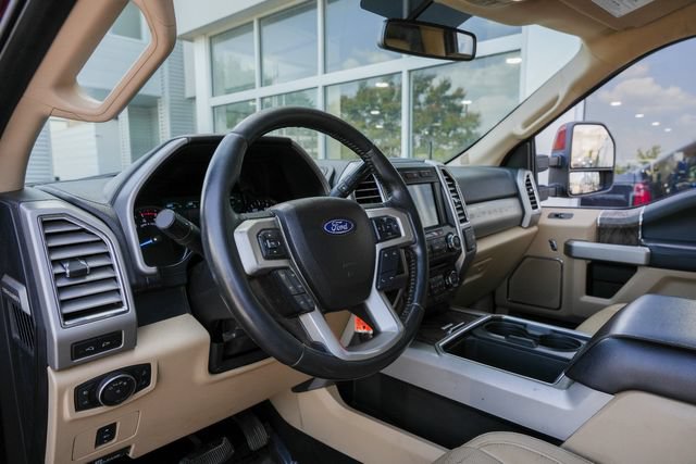 Used 2017 Ford F350 Lariat w/ Lariat Value Package AWD/4WD image 28