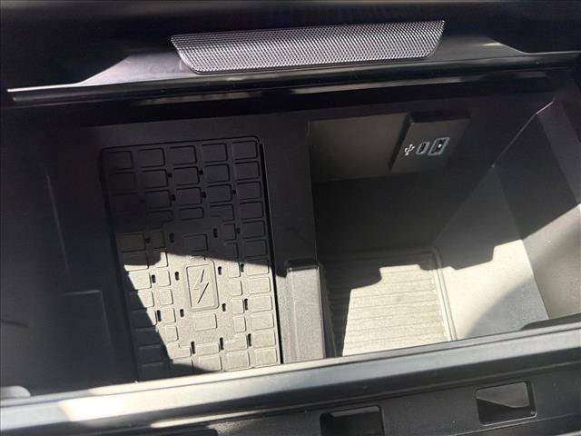 Used 2024 Ford F250 Platinum AWD/4WD image 17