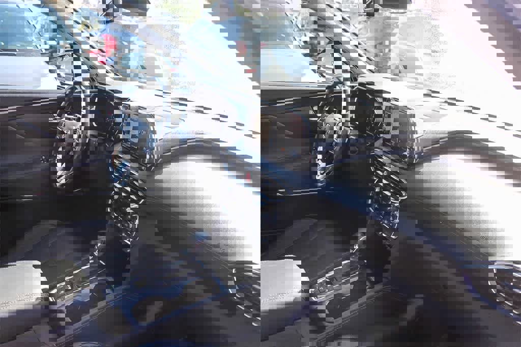 Certified 2020 Hyundai Santa Fe Limited image 23