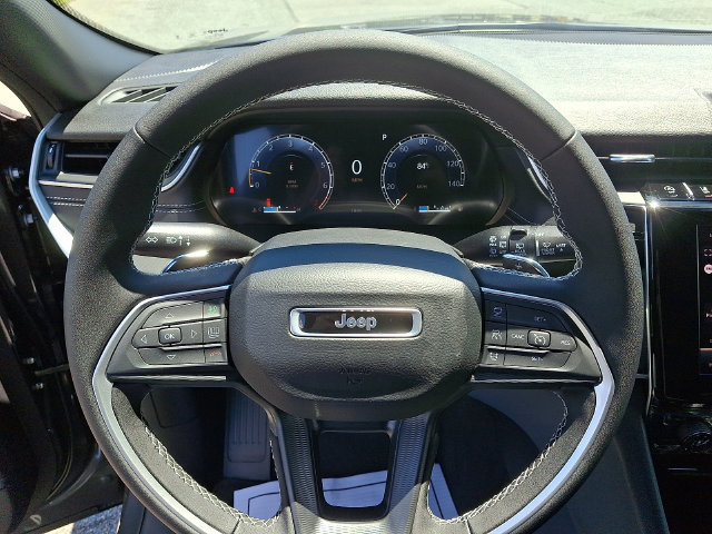 New 2026 Jeep Grand Cherokee Laredo w/ MOPAR Finishing Package AWD/4WD image 13