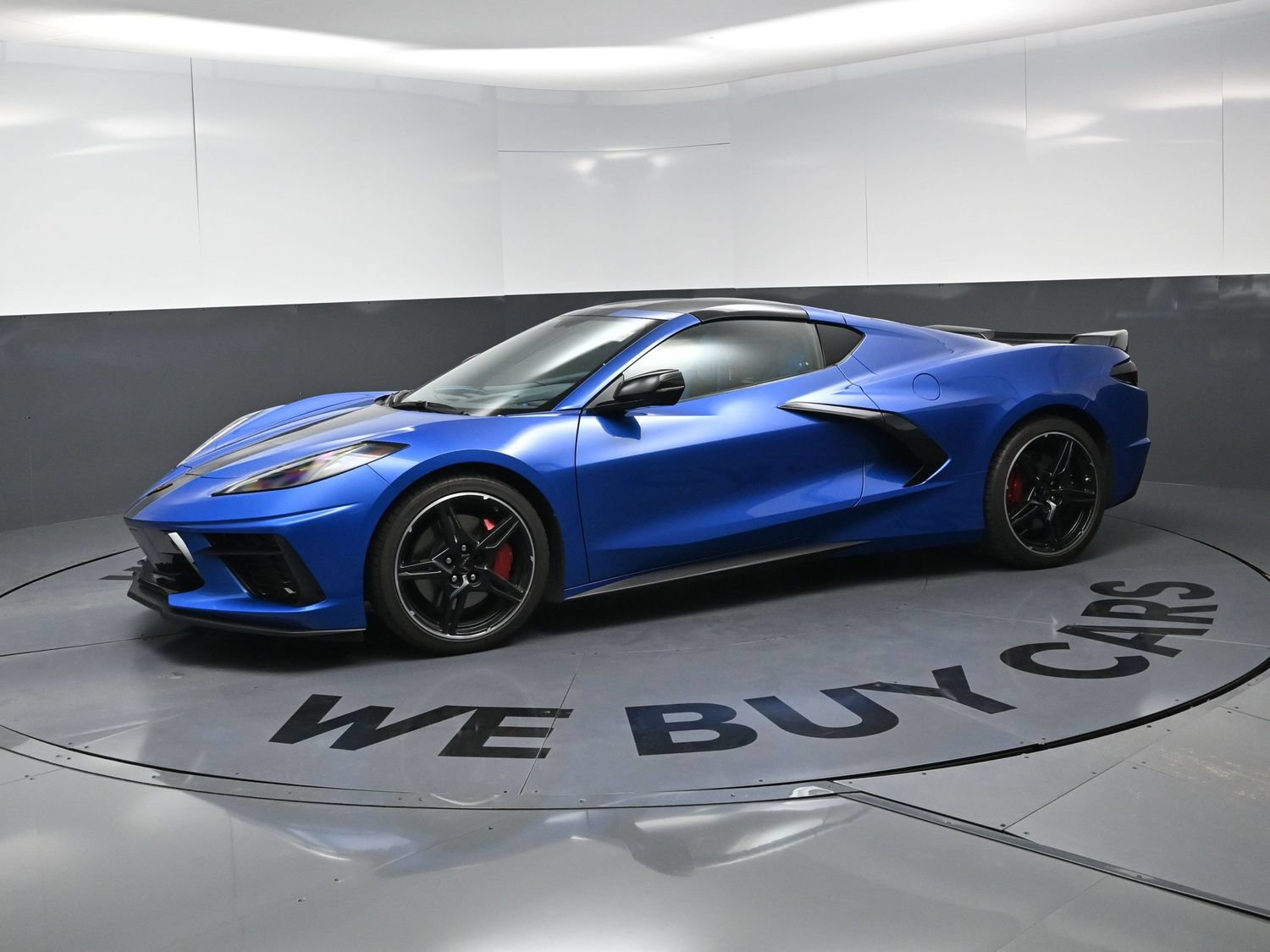 Used 2022 Chevrolet Corvette Stingray Premium Cpe w/ Z51 Performance Package RWD image 6