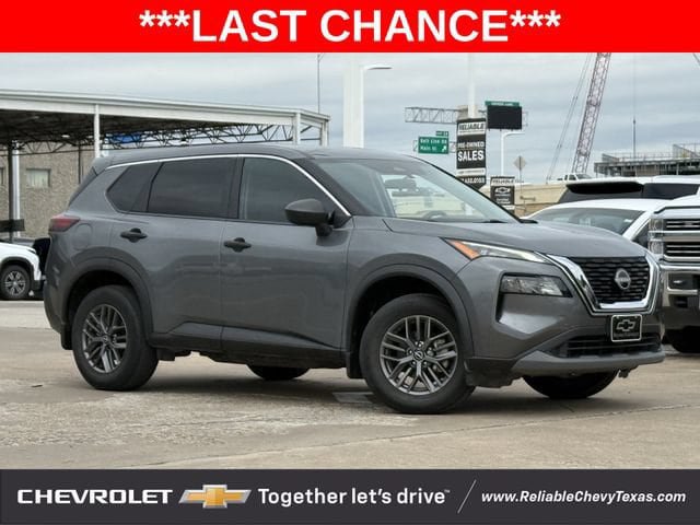Used 2023 Nissan Rogue S FWD image 2