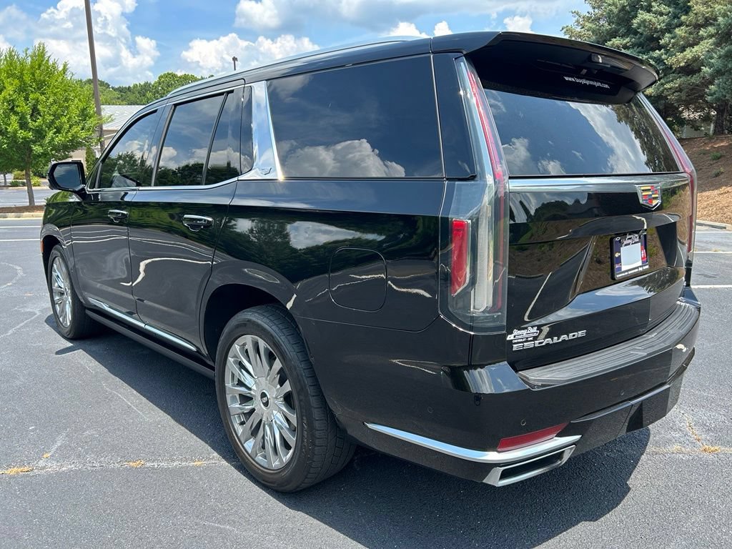 Used 2022 Cadillac Escalade Premium Luxury w/ Performance Package AWD/4WD image 22
