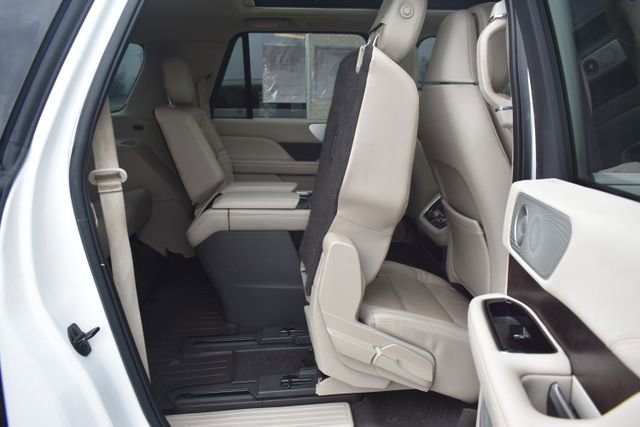 Used 2020 Lincoln Navigator L Reserve w/ Luxury Package image 55