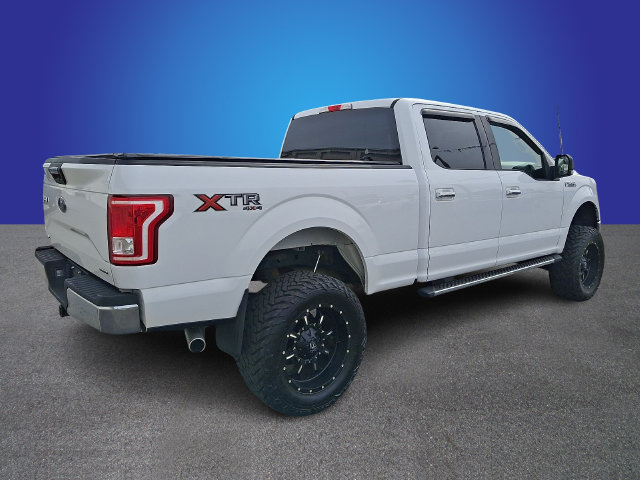 Used 2015 Ford F150 XLT w/ Equipment Group 301A Mid AWD/4WD image 4