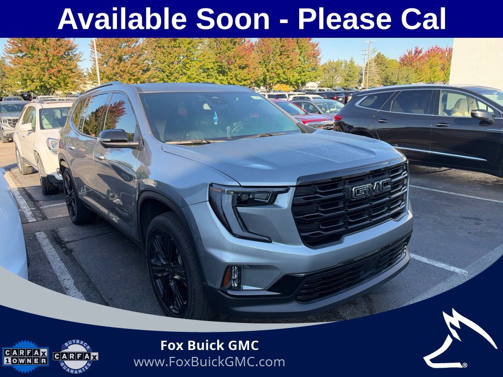 Used 2025 GMC Acadia Elevation w/ Elevation Premium Package AWD/4WD image 3
