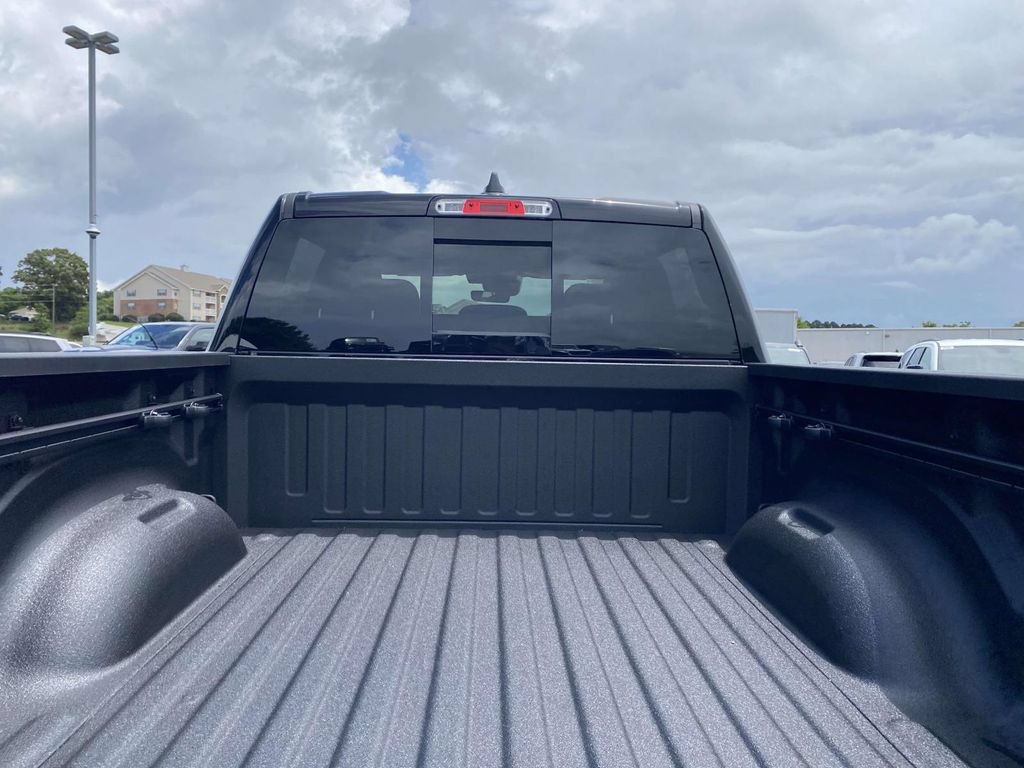 New 2026 RAM 1500 Express AWD/4WD image 11