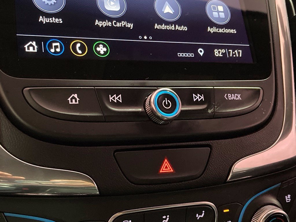 Used 2020 Chevrolet Equinox Premier FWD image 23