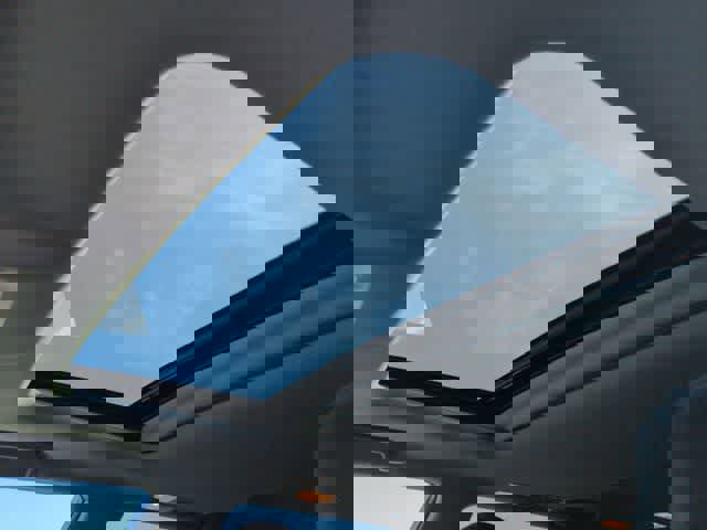 Used 2019 Toyota Highlander XLE image 19