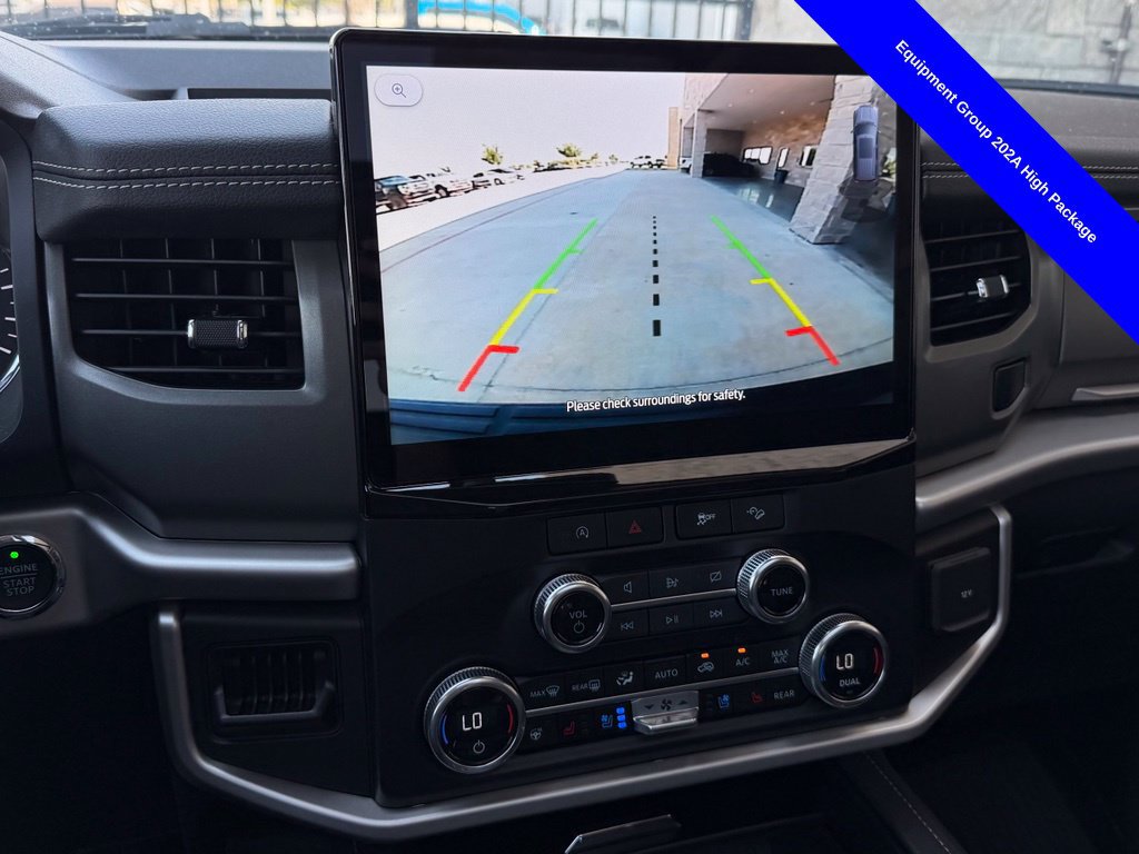 Used 2023 Ford Expedition XLT AWD/4WD image 8