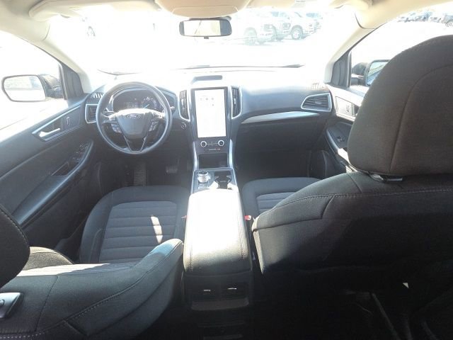 Used 2022 Ford Edge SE w/ Black Appearance Package image 22