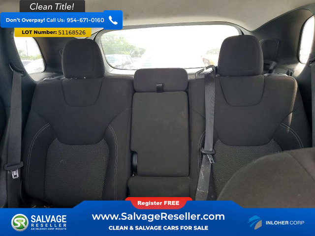 Used 2019 Jeep Cherokee Latitude w/ Popular Appearance Group FWD image 13