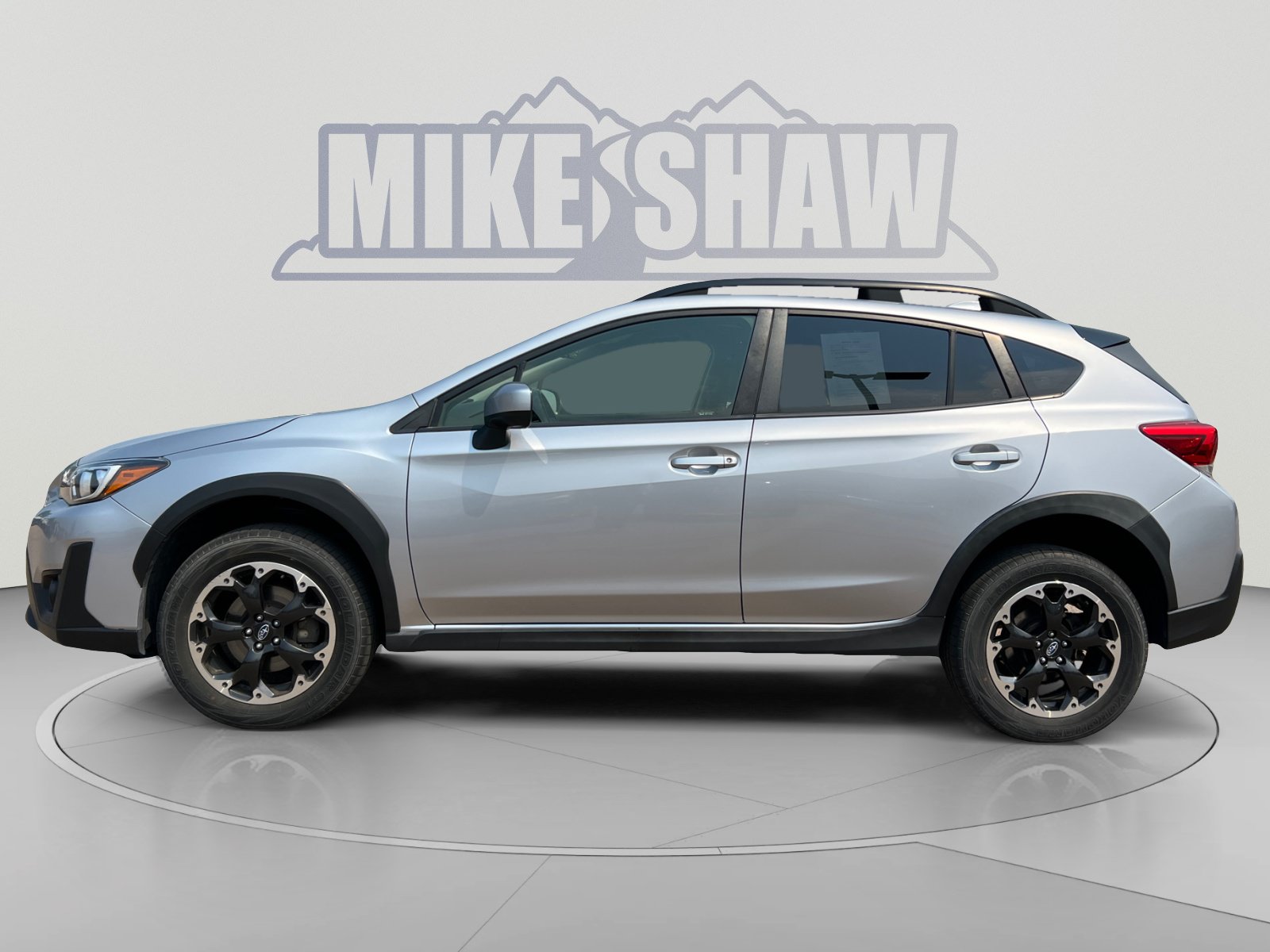 Used 2023 Subaru Crosstrek 2.0i Premium AWD/4WD image 2