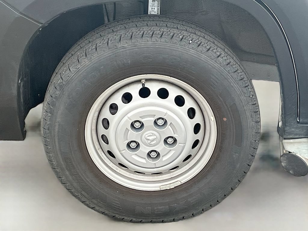 Used 2025 RAM ProMaster 2500 w/ U-Haul Equipment Group FWD image 28
