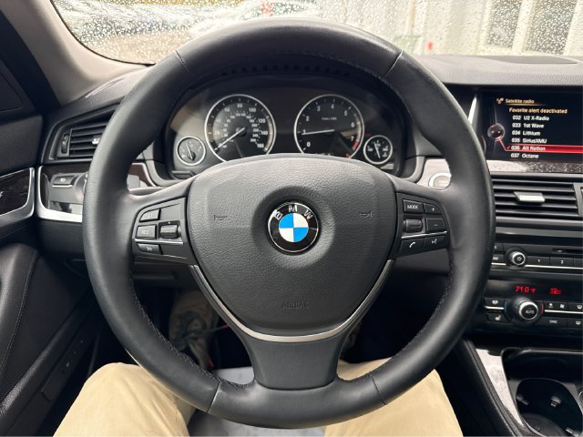 Used 2015 BMW 528i xDrive Sedan AWD/4WD image 19