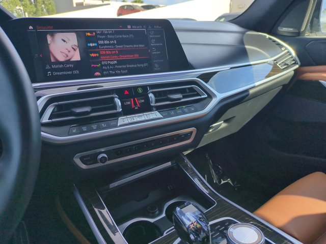 Used 2021 BMW X7 M50i w/ Executive Package AWD/4WD image 15