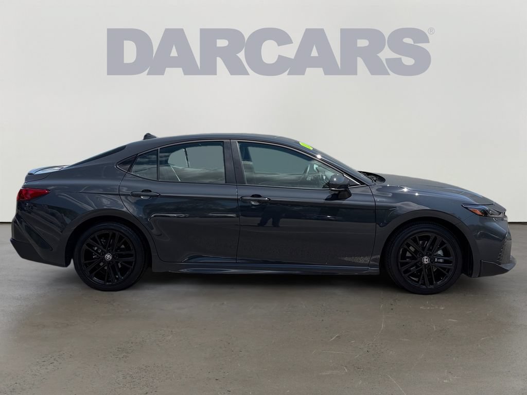 Used 2026 Toyota Camry SE FWD image 8