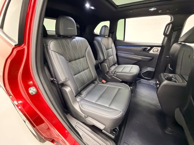 Certified 2026 Buick Enclave Avenir w/ Super Cruise Package AWD/4WD image 20
