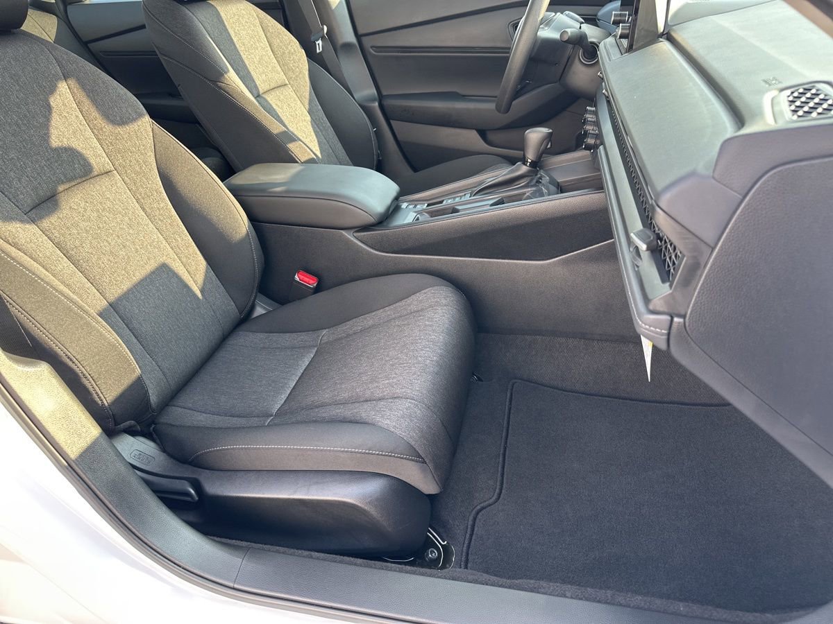 Used 2025 Honda Accord SE image 29