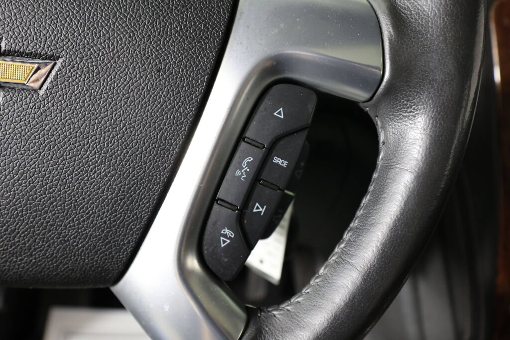 Used 2014 Chevrolet Traverse LTZ w/ LPO, 'HIT The Road' Package FWD image 35