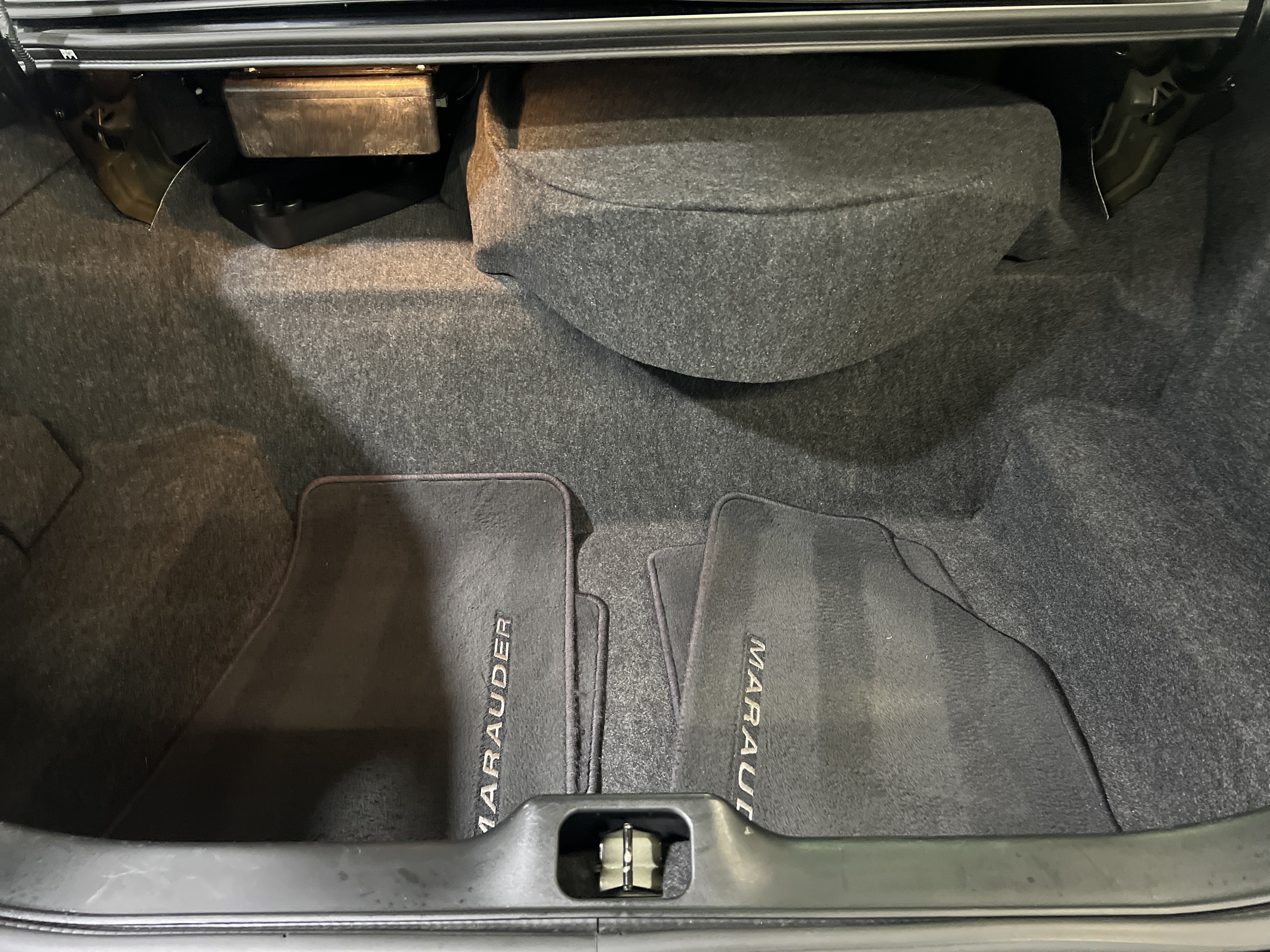 Used 2004 Mercury Marauder RWD image 14