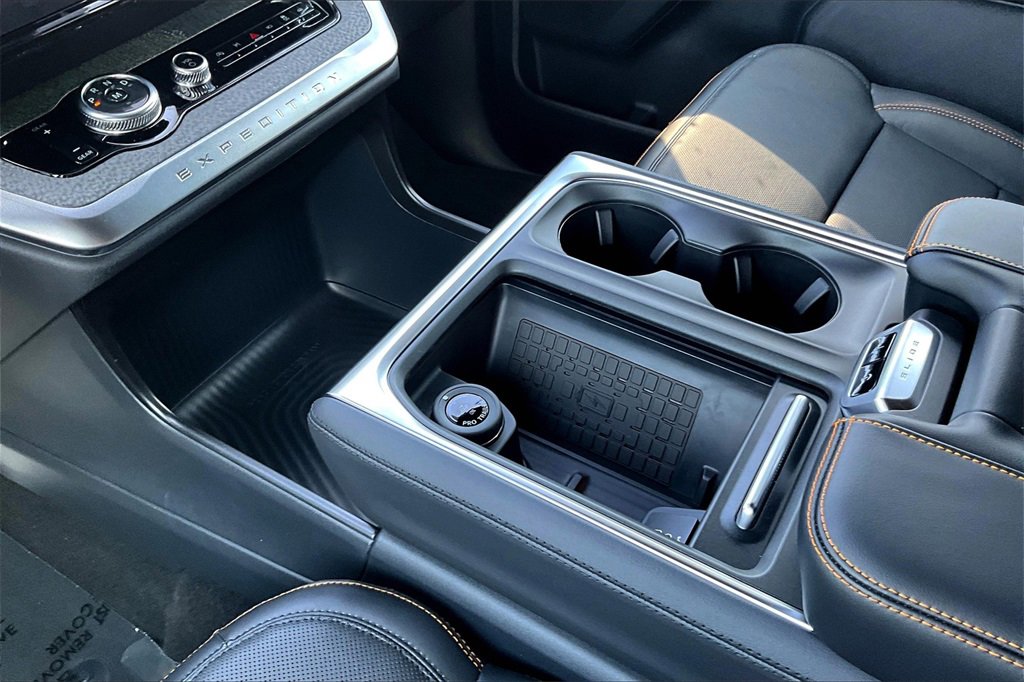 New 2025 Ford Expedition Tremor image 12
