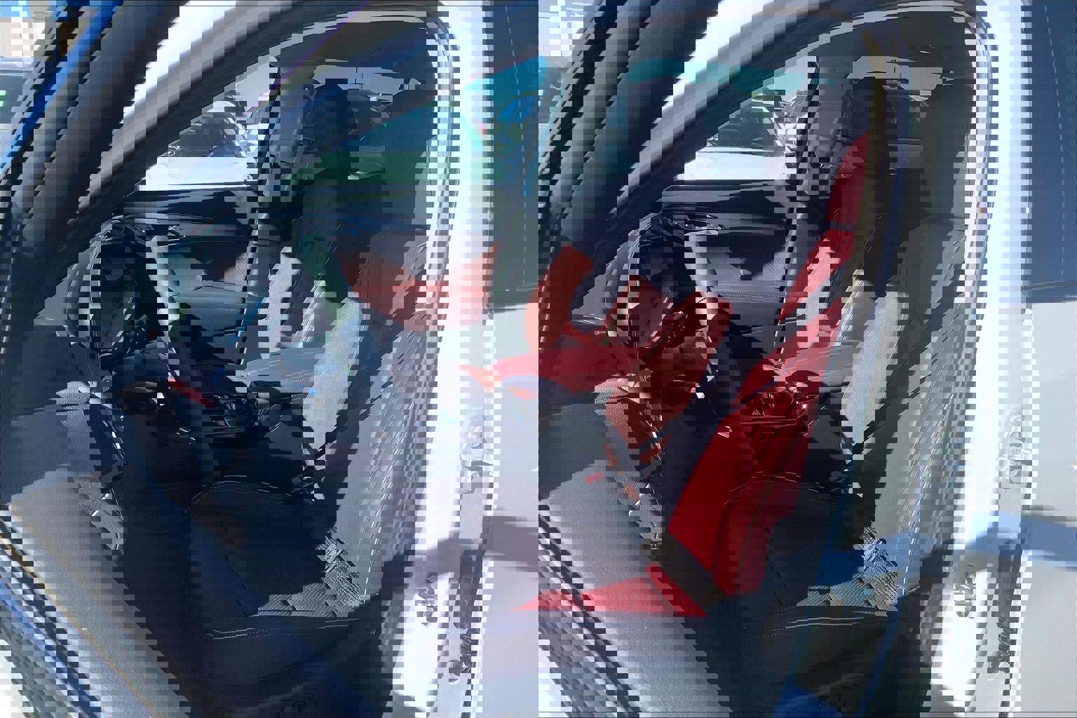 New 2026 Buick Envision Sport Touring image 9