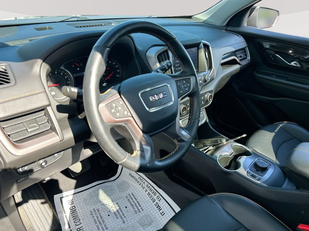 Used 2024 GMC Terrain AT4 AWD/4WD image 14
