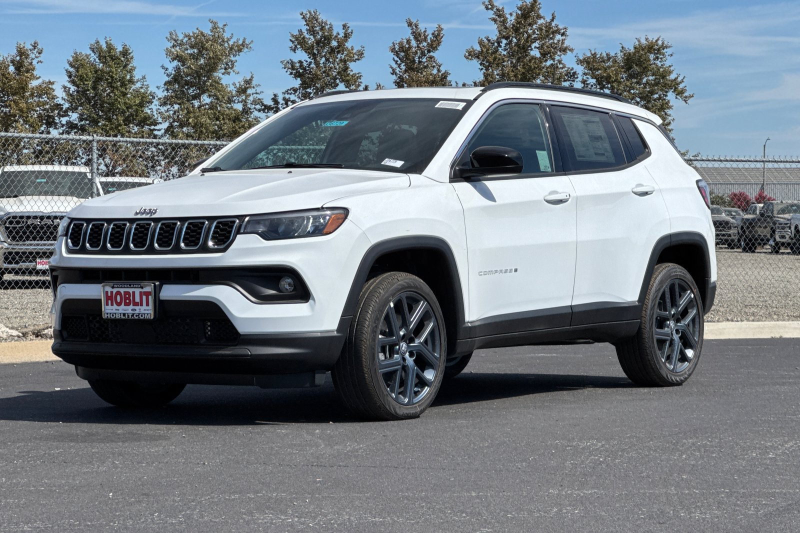 New 2026 Jeep Compass Latitude AWD/4WD image 7