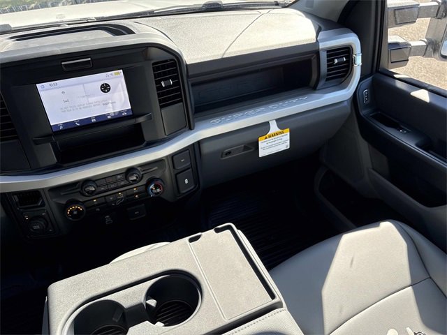 New 2026 Ford F250 XL image 15